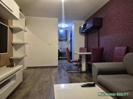 Pronájem bytu, 2+kk, 42 m²