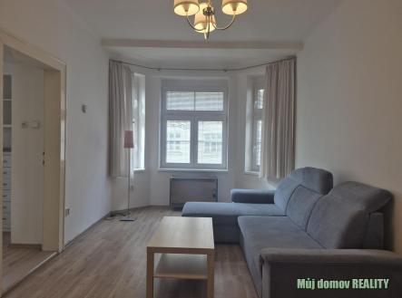 Pronájem bytu, 2+1, 70 m²