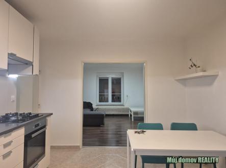 Pronájem bytu, 2+1, 50 m²