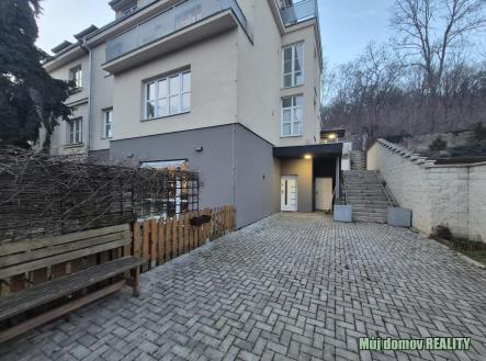 Pronájem bytu, 4+kk, 100 m²