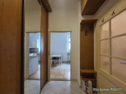 Pronájem bytu, 1+1, 40 m²