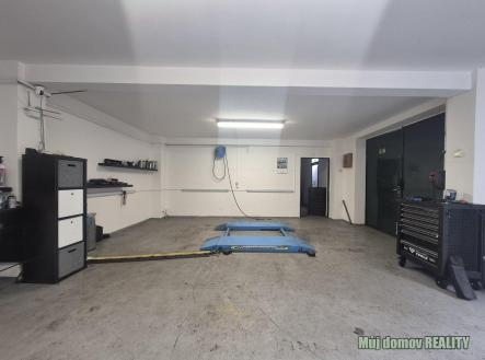 Pronájem komerčního objektu, průmyslový areál, 170 m² obrázek