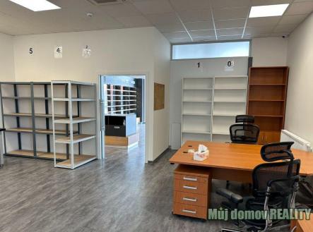 Pronájem obchodní prostor, 79 m²