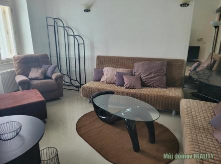 Pronájem bytu, 2+1, 60 m²