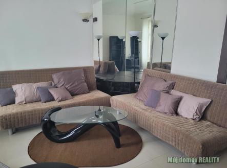 Pronájem bytu, 2+1, 60 m² obrázek