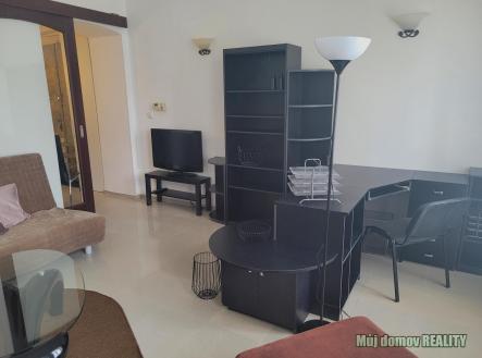 Pronájem bytu, 2+1, 60 m²