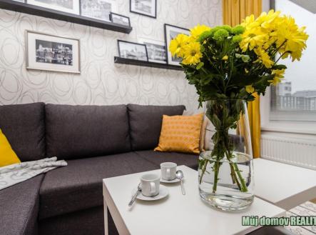 Pronájem bytu, 2+kk, 52 m²