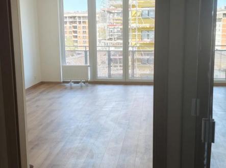 Pronájem bytu, 1+kk, 35 m²