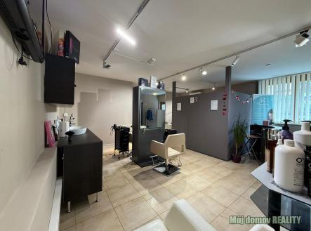 Pronájem komerčního objektu, jiný, 98 m²