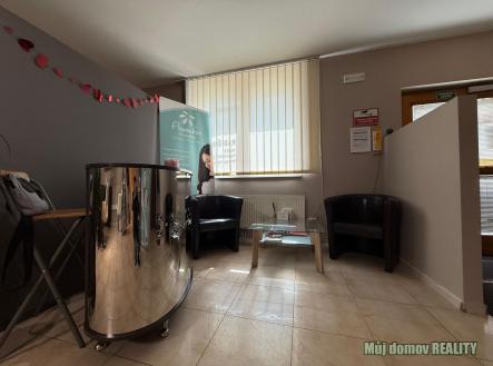 WhatsApp Image 2026-04-16 at 17.48.35 (1).jpeg