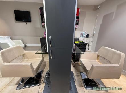 WhatsApp Image 2026-04-16 at 17.48.36 (1).jpeg