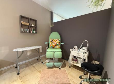 WhatsApp Image 2026-04-16 at 17.48.47 (2).jpeg