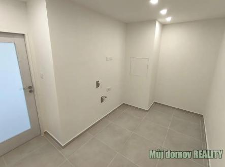 WhatsApp Image 2026-04-22 at 13.58.21.jpeg