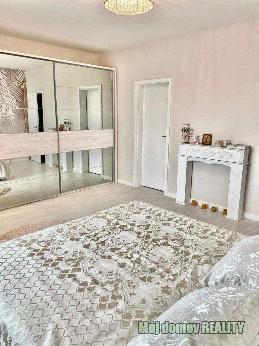 WhatsApp Image 2026-04-22 .jpeg