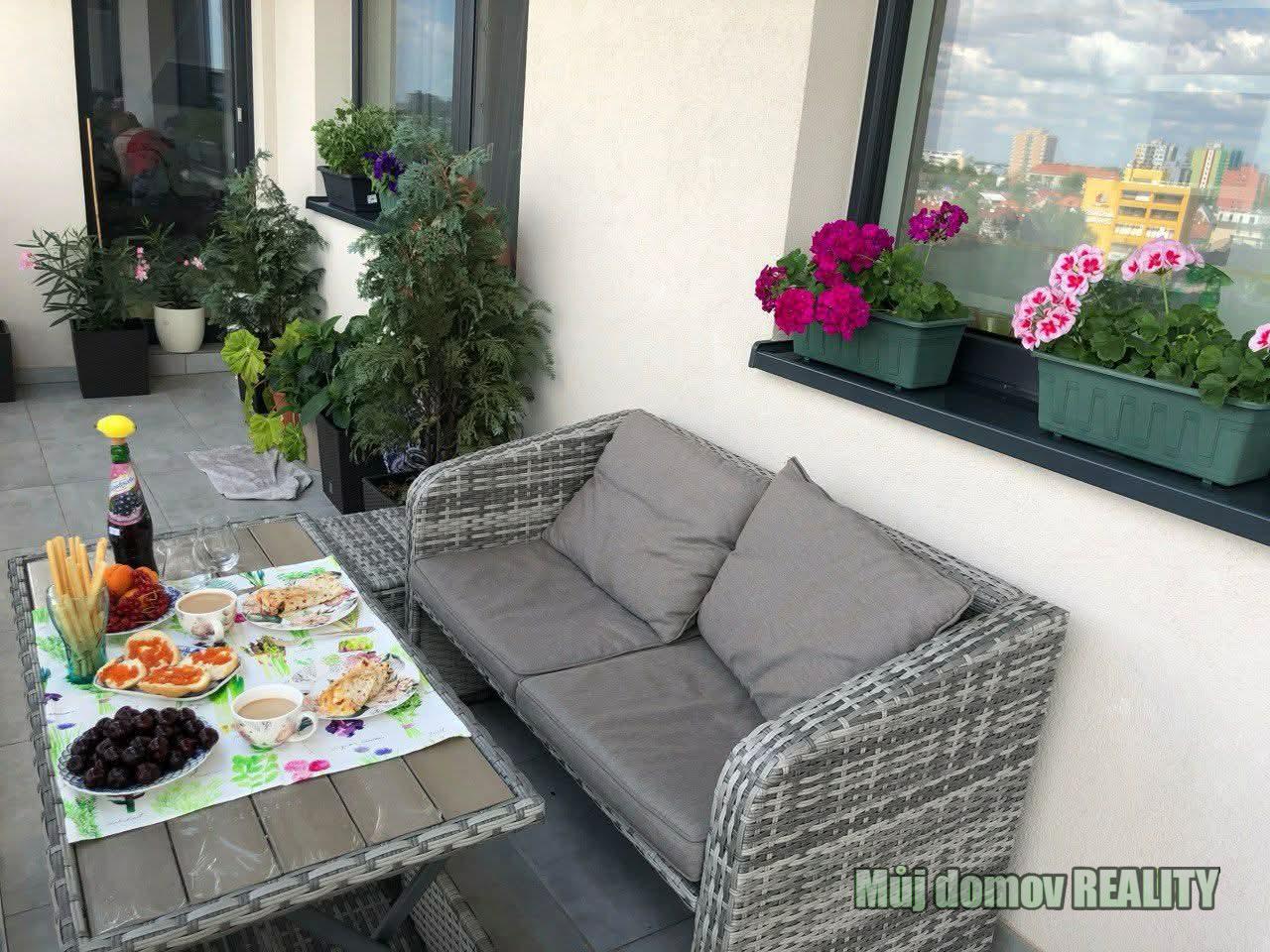 WhatsApp Image 2026-04-22 333.jpeg