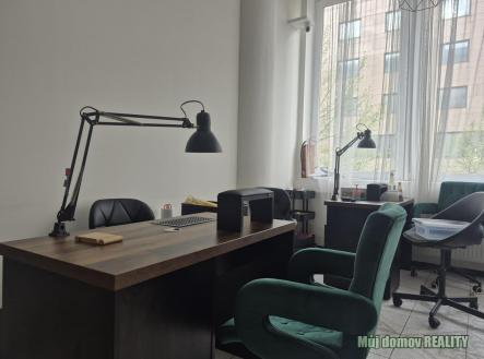 Pronájem obchodní prostory, 7 m²