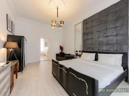 WhatsApp Image 2026-04-25 at 08.09.47.jpeg