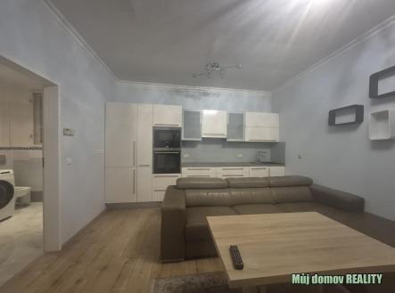 nab_489387833.jpg