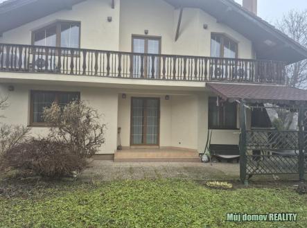 Pronájem domu/vily, 280 m²