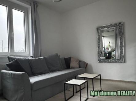 Pronájem bytu, 1+kk, 46 m²