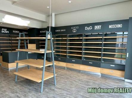 Pronájem obchodní prostor, 79 m²