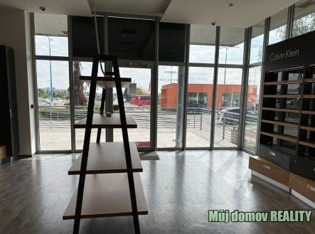 Pronájem obchodní prostory, 79 m²
