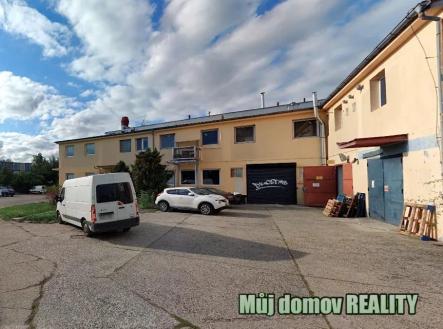 Pronájem komerčního objektu, průmyslový areál, 550 m²