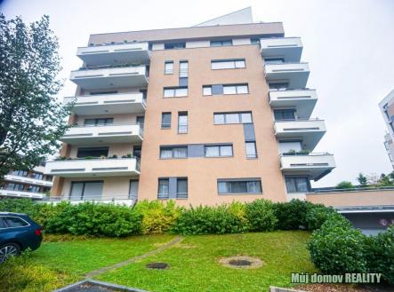 Pronájem bytu, 2+kk, 75 m²
