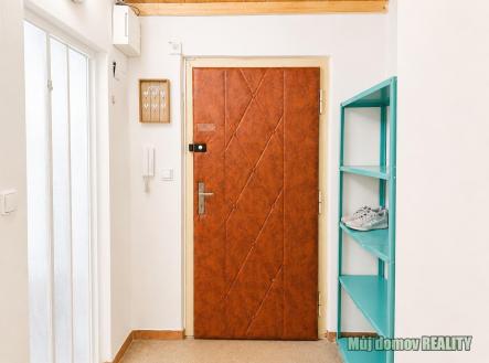 ChatGPT Image 12  2026 ., 11_33_40.jpg