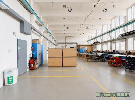 Pronájem výrobní prostory, 430 m²