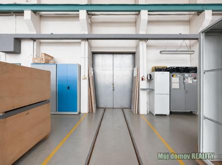Pronájem výrobní prostory, 430 m²