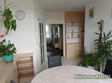 Pronájem bytu, 3+kk, 82 m²