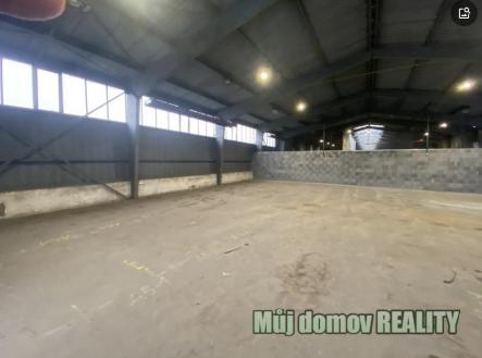 Pronájem skladu, 306 m²