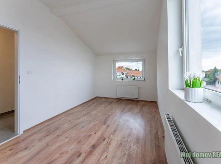 Pronájem bytu, 2+1, 30 m²