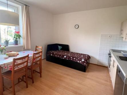 Pronájem bytu, 2+kk, 42 m²
