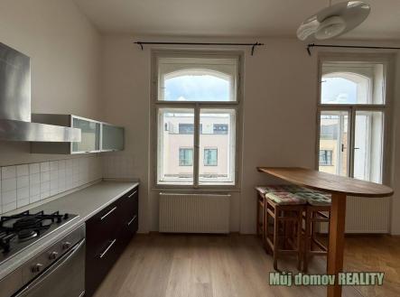 Pronájem bytu, 2+kk, 67 m²