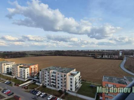 Pronájem bytu, 1+kk, 38 m² obrázek