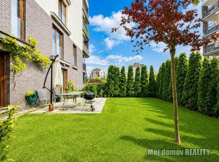 Pronájem bytu, 3+kk, 199 m²