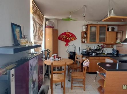 Pronájem bytu, 3+kk, 76 m²