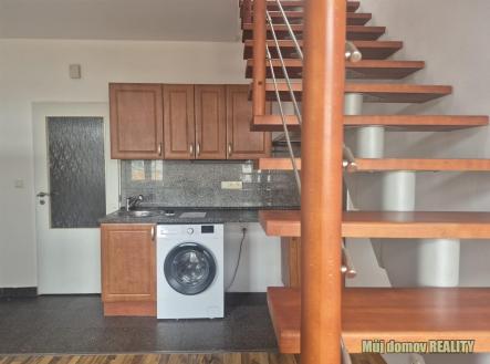 Pronájem bytu, 2+kk, 56 m²