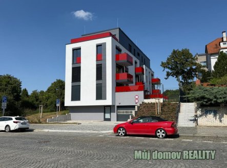 3KK s balkonem, Praha 10 - Strašnice