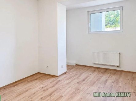 Pronájem bytu, 1+kk, 22 m²