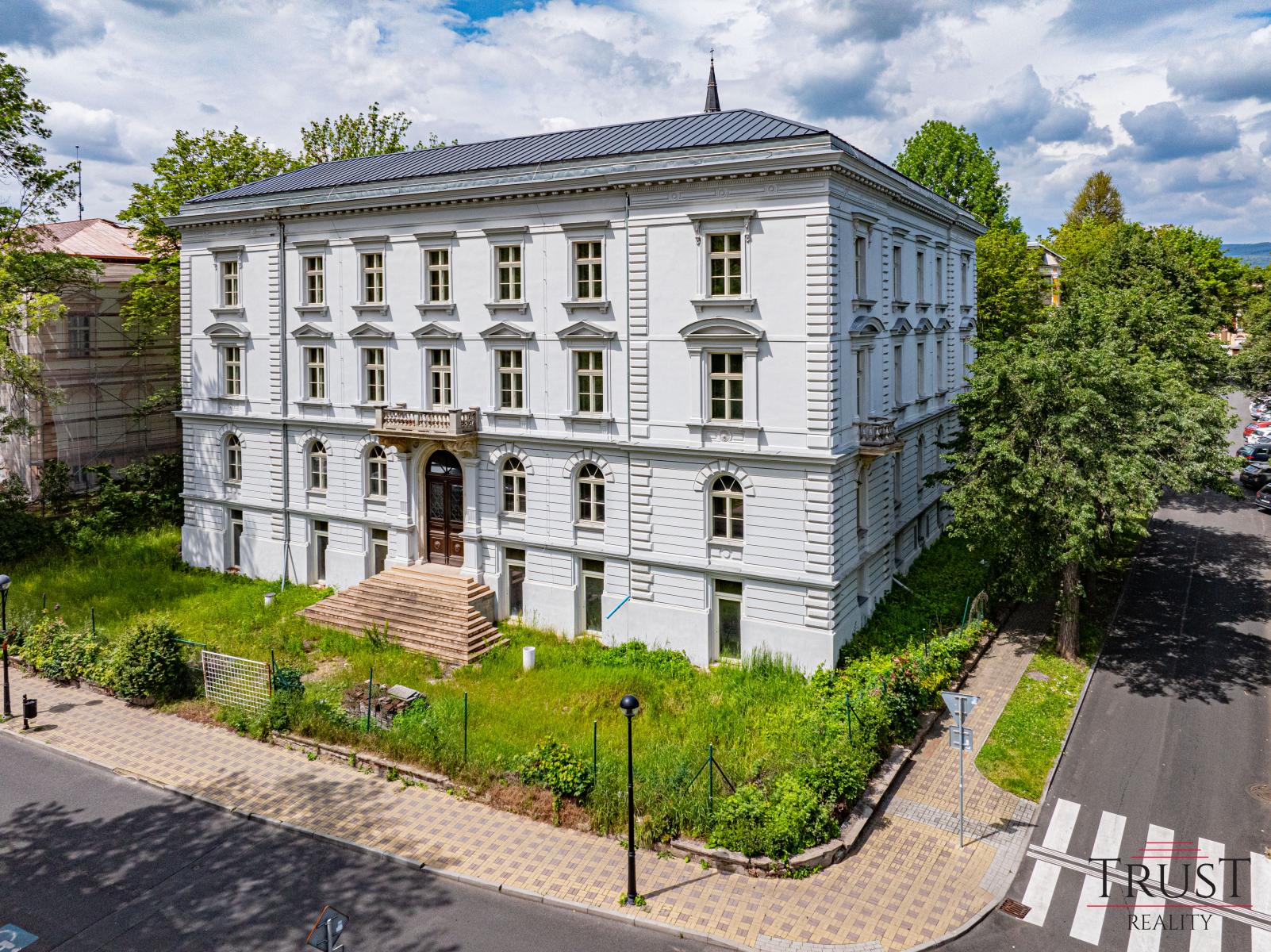 Prodej, cinzovni dum, Teplice
