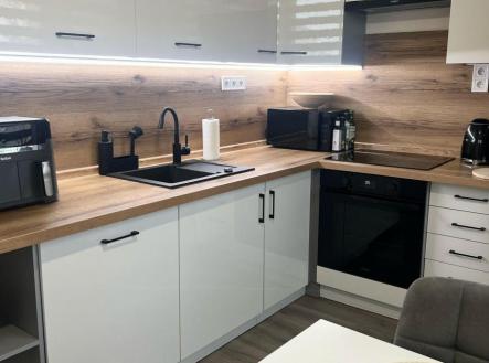 Pronájem bytu, 2+1, 47 m²