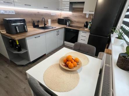 Pronájem bytu, 2+1, 47 m²