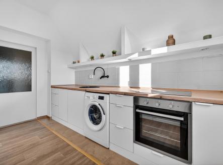 Pronájem bytu, 2+1, 76 m²