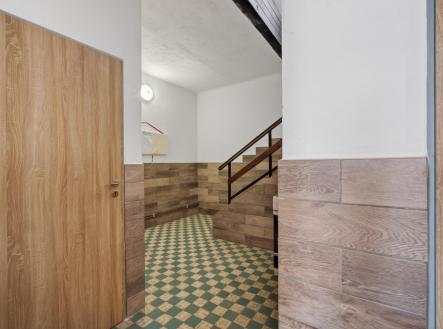 Prodej obchodní prostor, 328 m²