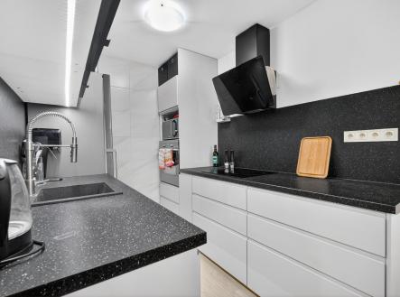 Pronájem bytu, 2+kk, 47 m²