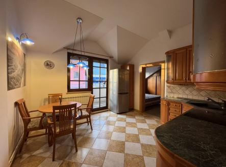 Pronájem domu/vily, 180 m² obrázek
