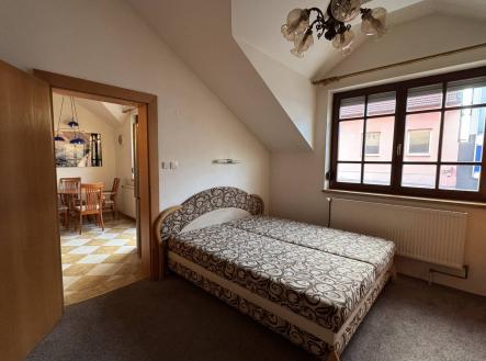 Pronájem domu/vily, 180 m²
